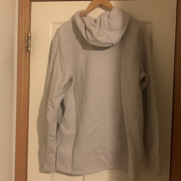 Men’s Under Armour Hooded Button Sweater. - Picture 2 of 2